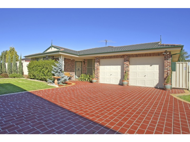 32 Throsby Drive, Narellan Vale NSW 2567
