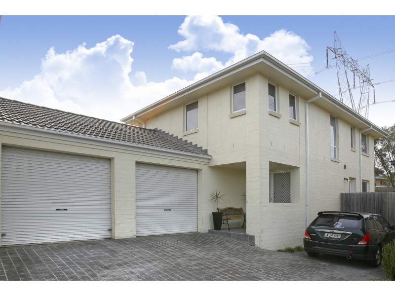 8/18-36 Glenfield Drive, Currans Hill NSW 2567