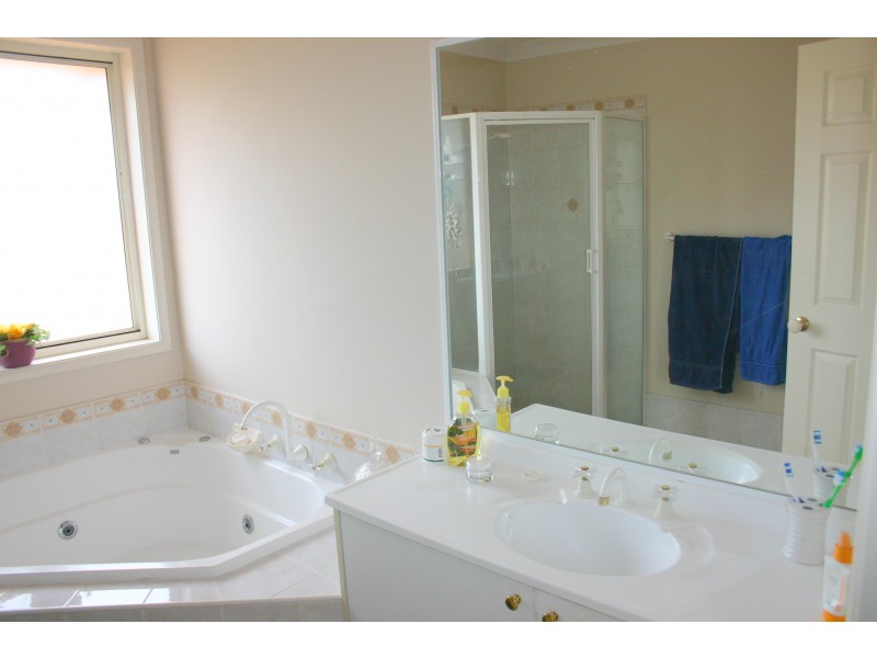 7 Hillside Drive, Harrington Park NSW 2567