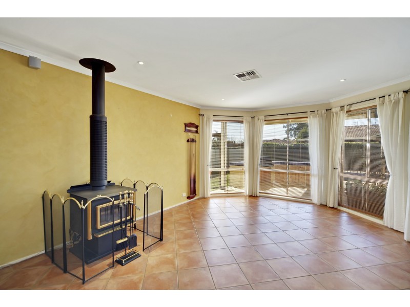 77 Waterworth Drive, Narellan Vale NSW 2567