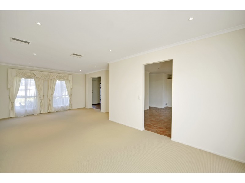 77 Waterworth Drive, Narellan Vale NSW 2567