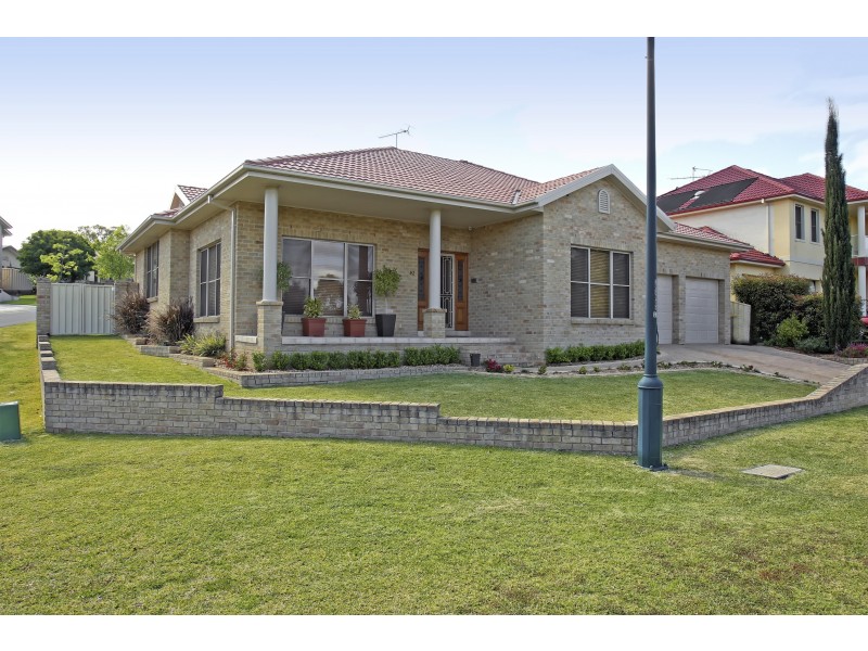 42 Hambledon Circuit, Harrington Park NSW 2567