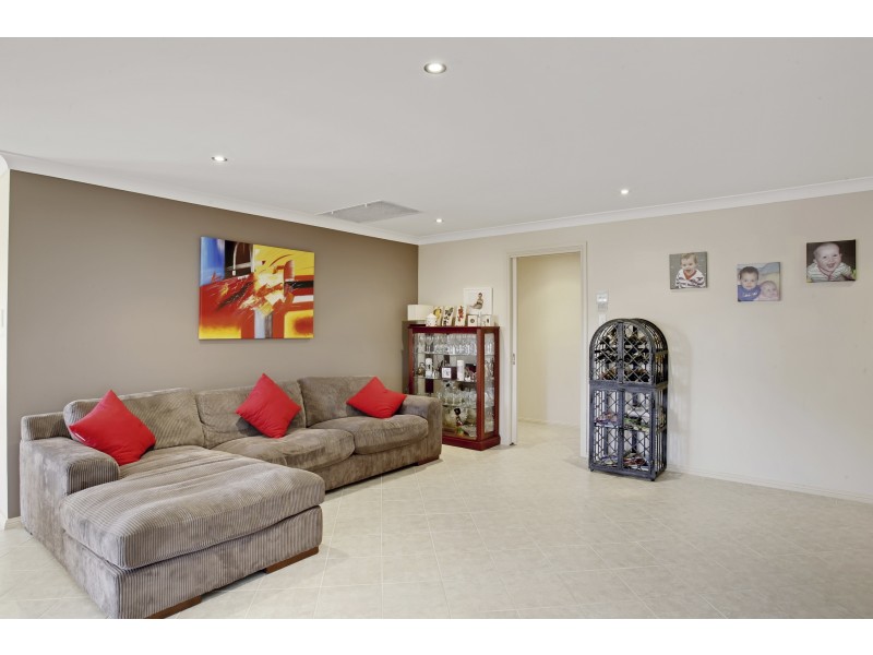 42 Hambledon Circuit, Harrington Park NSW 2567