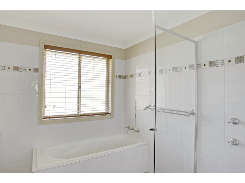 42 Hambledon Circuit, Harrington Park NSW 2567