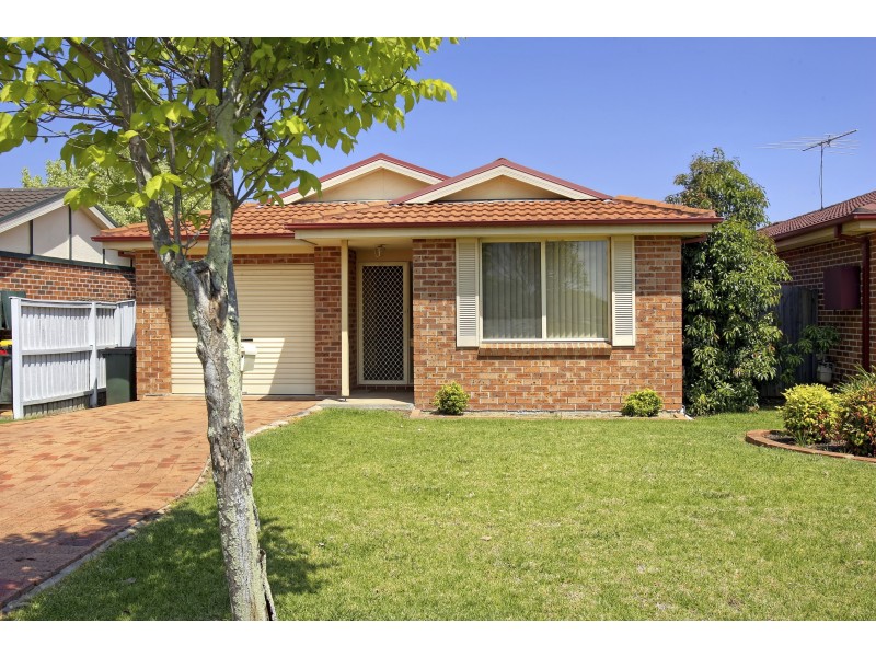 18 Denbigh Place, Harrington Park NSW 2567