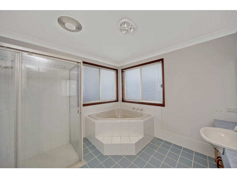 17 The Ponds, Mount Annan NSW 2567