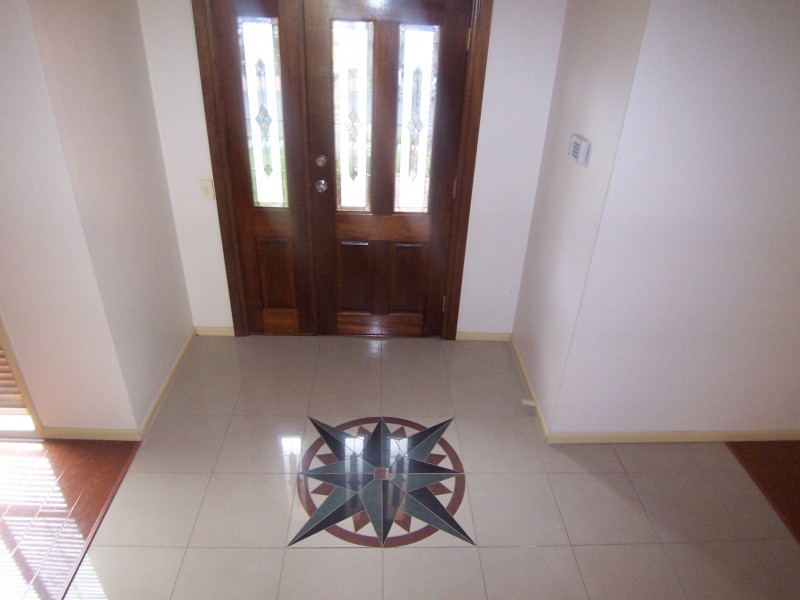 24 The Kraal Dr, Blair Athol NSW 2560