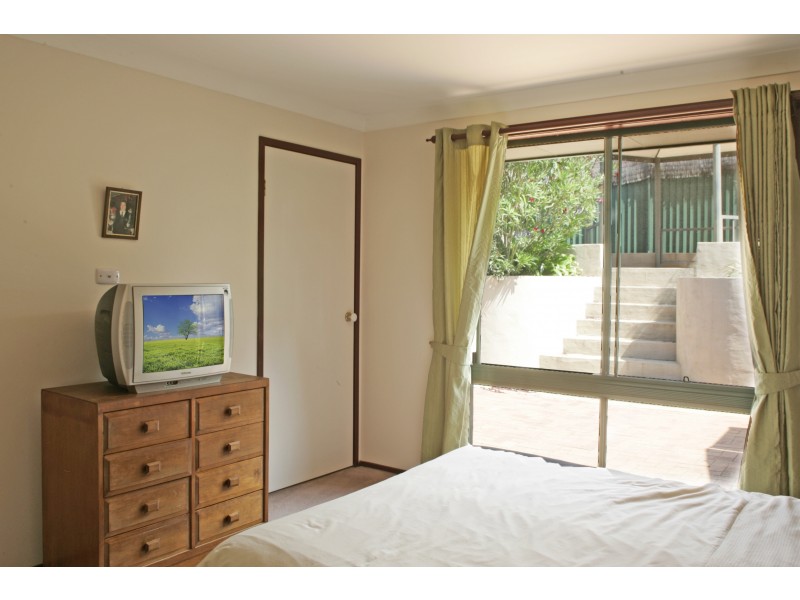 1 Blake Road, Mount Annan NSW 2567