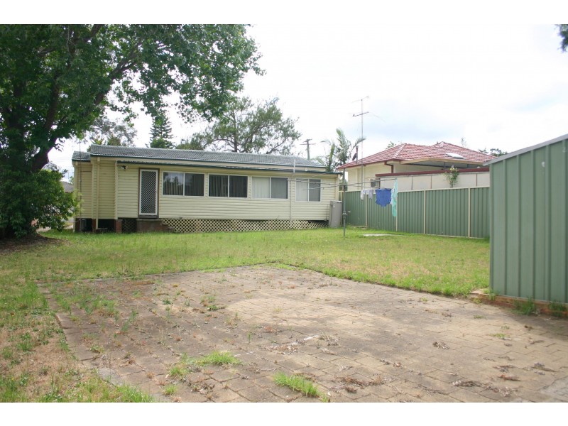 59 Kingsclare Street, Leumeah NSW 2560