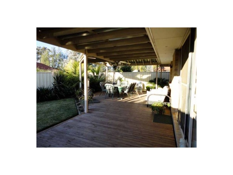 101 Paddymiller Ave, Currans Hill NSW 2567