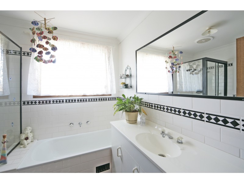 25 Smith Place, Mount Annan NSW 2567