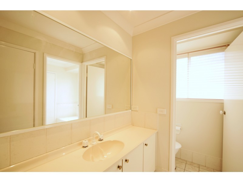 34 Kingston Road, Mount Annan NSW 2567