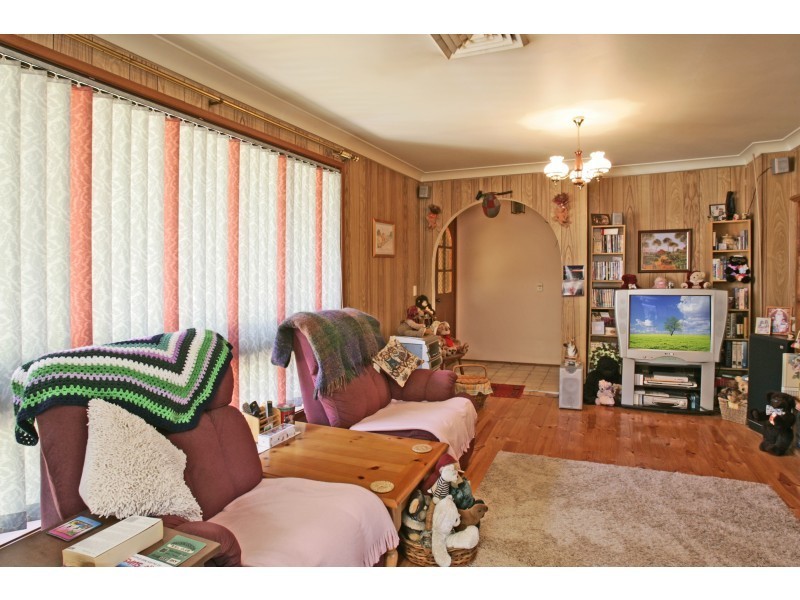 40 Macarthur Road, Elderslie NSW 2570