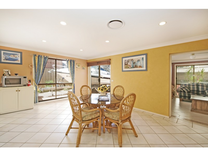 8 The Quarterdeck, Mount Annan NSW 2567