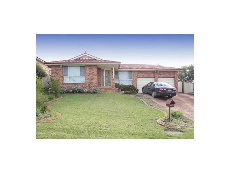 190 Welling Drive, Mount Annan NSW 2567