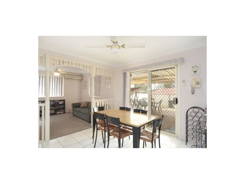 190 Welling Drive, Mount Annan NSW 2567