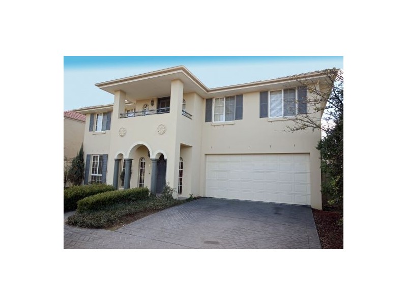 13 Sir Warwick Fairfax Drive, Harrington Park NSW 2567