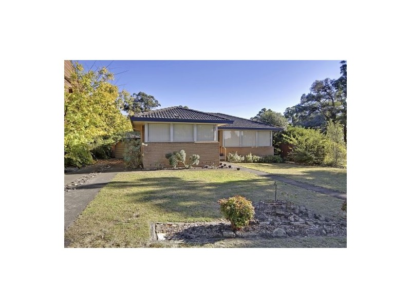 2 Cruikshank Ave, Elderslie NSW 2570