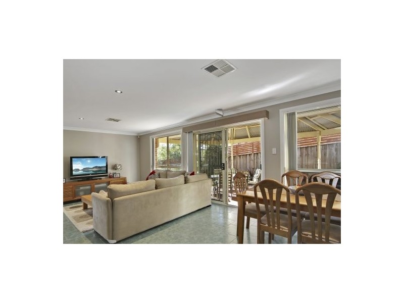 24 The Cascades, Mount Annan NSW 2567