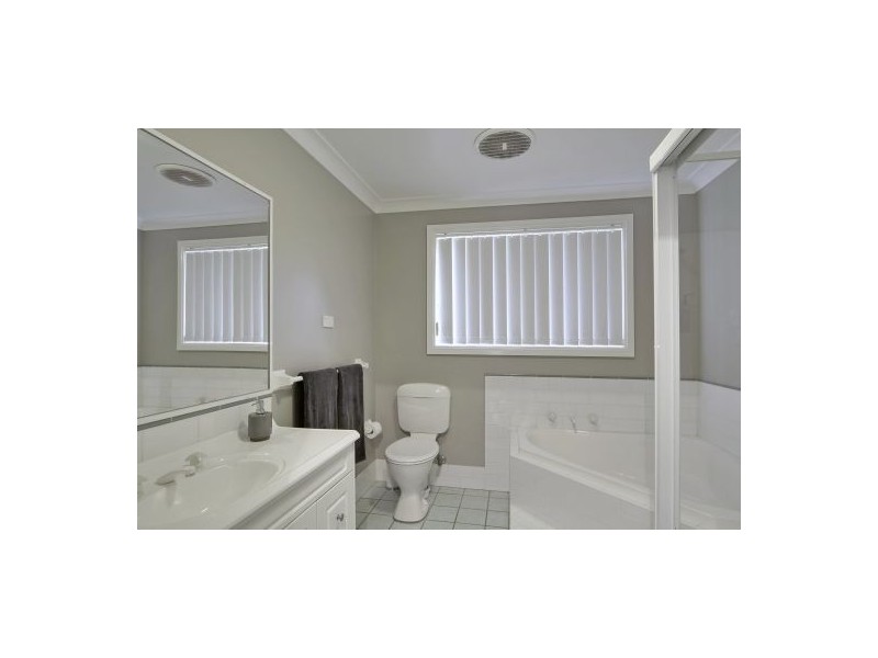 24 The Cascades, Mount Annan NSW 2567