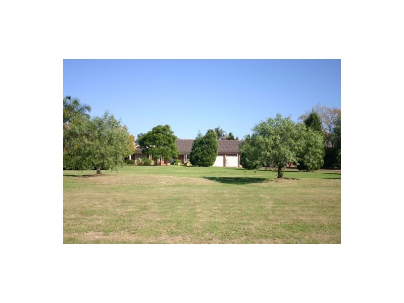 28 Culverston Place, Denham Court NSW 2565