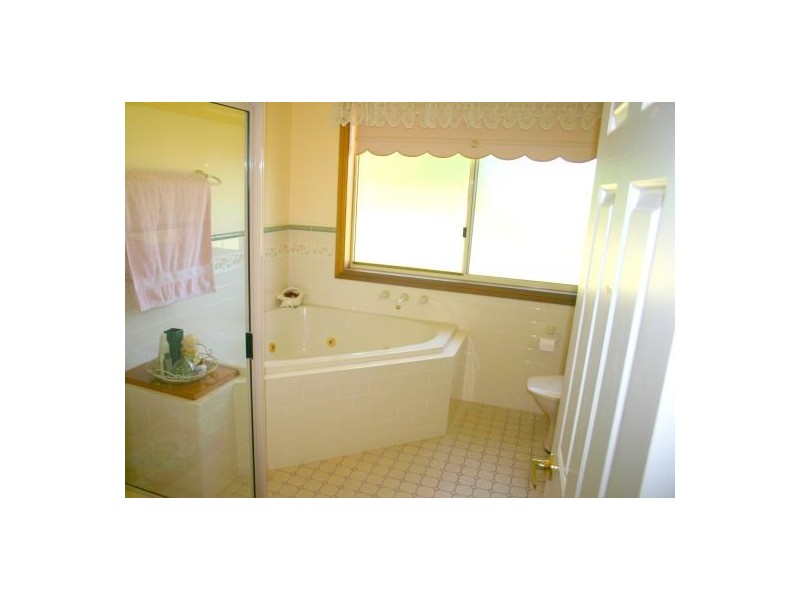 28 Culverston Place, Denham Court NSW 2565