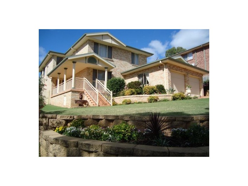 6 Fryer Street, Mount Annan NSW 2567