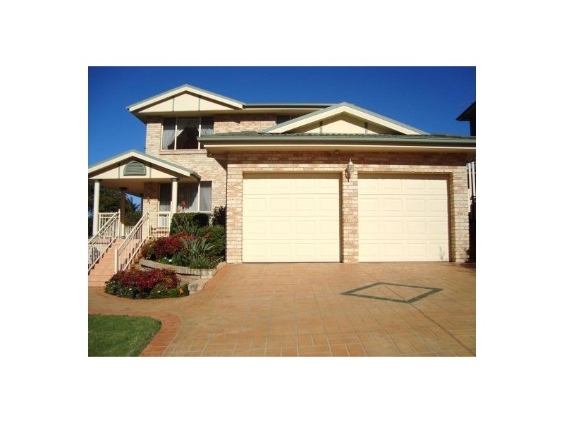 6 Fryer Street, Mount Annan NSW 2567