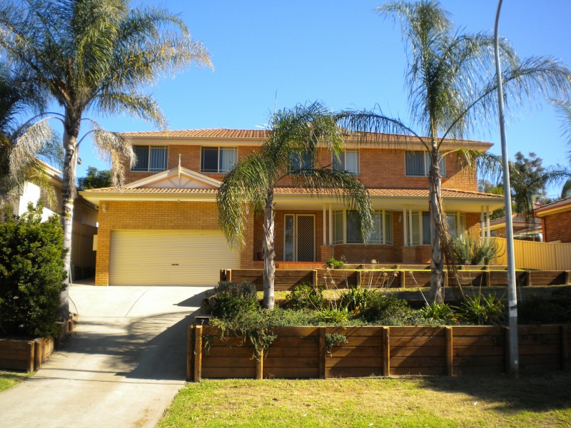 7 Smith Street, Mount Annan NSW 2567
