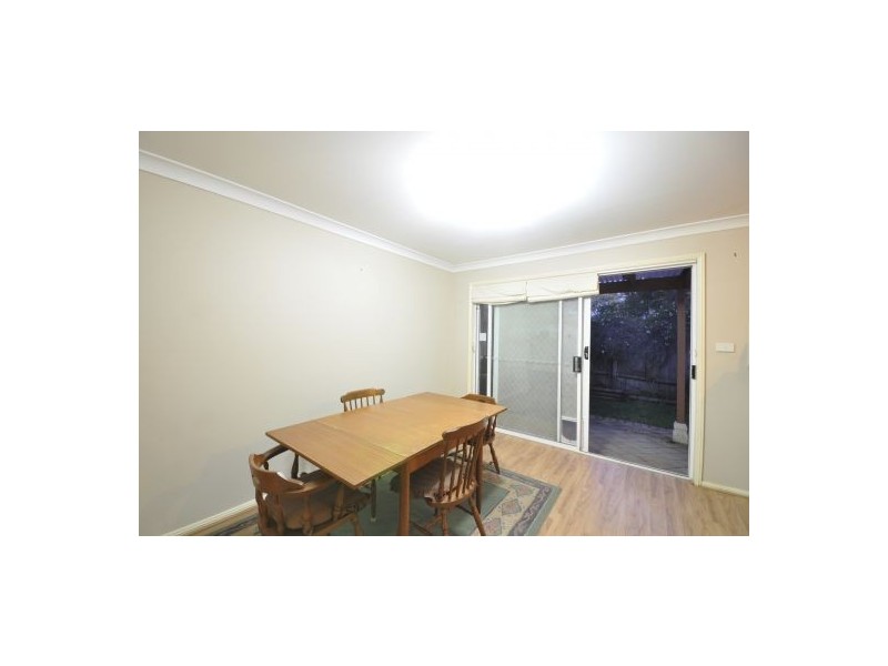 4/18 Glenfield Drive, Currans Hill NSW 2567