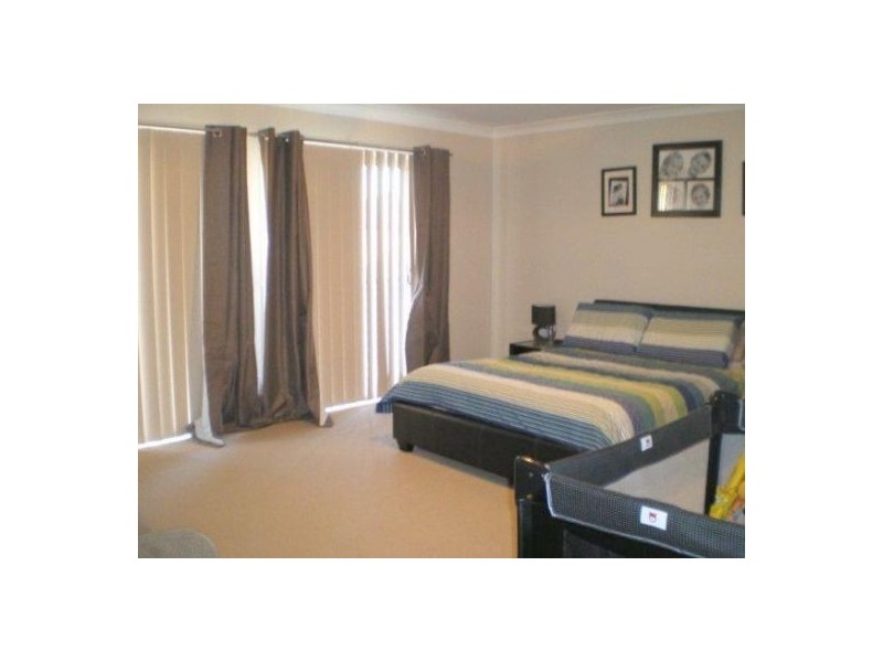 1 Windmill Parade, Currans Hill NSW 2567