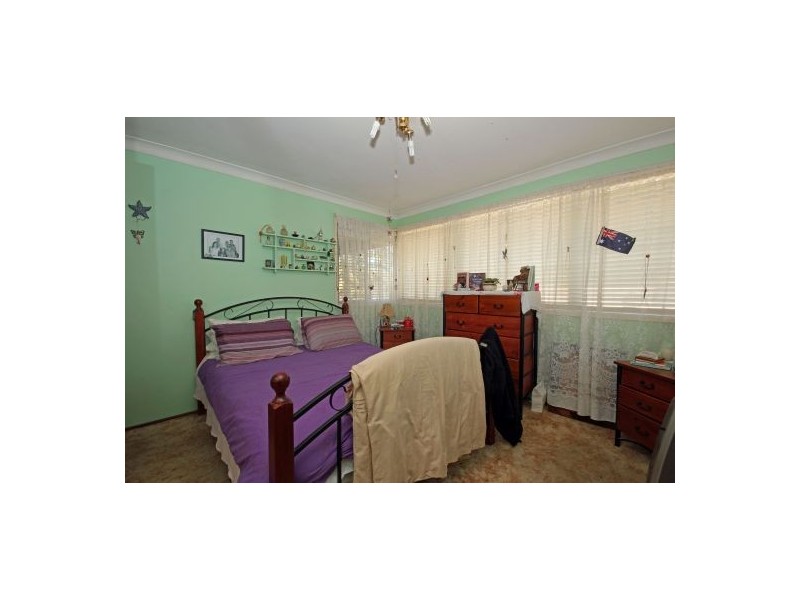 6 Canberra Crescent, Campbelltown NSW 2560