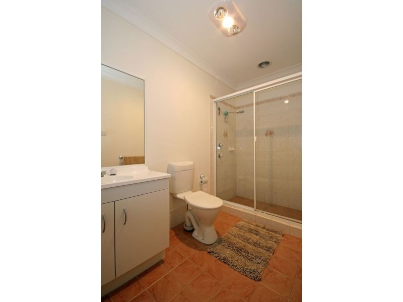 11 Quarters Place, Currans Hill NSW 2567