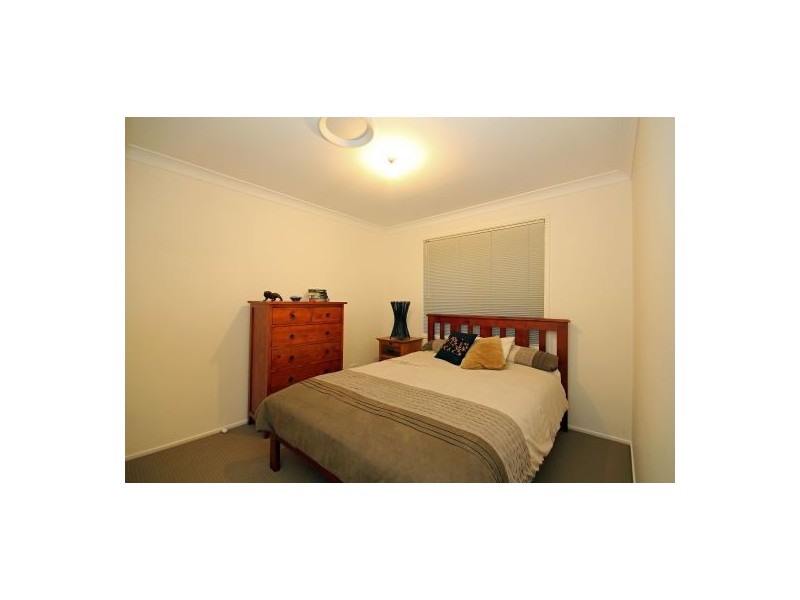 11 Quarters Place, Currans Hill NSW 2567