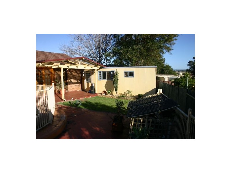 14 Cunningham Pl, Camden South NSW 2570