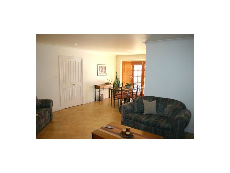 14 Cunningham Pl, Camden South NSW 2570