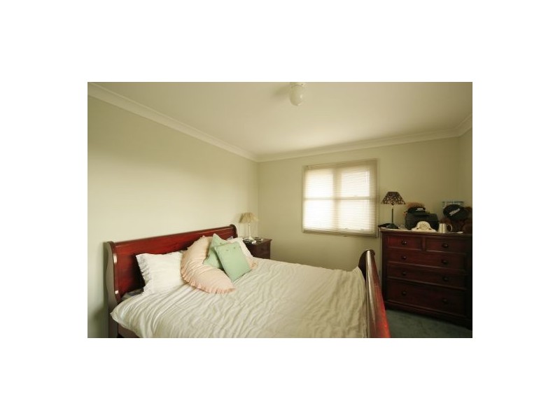 2 Wilmott Court, Camden Park NSW 2570