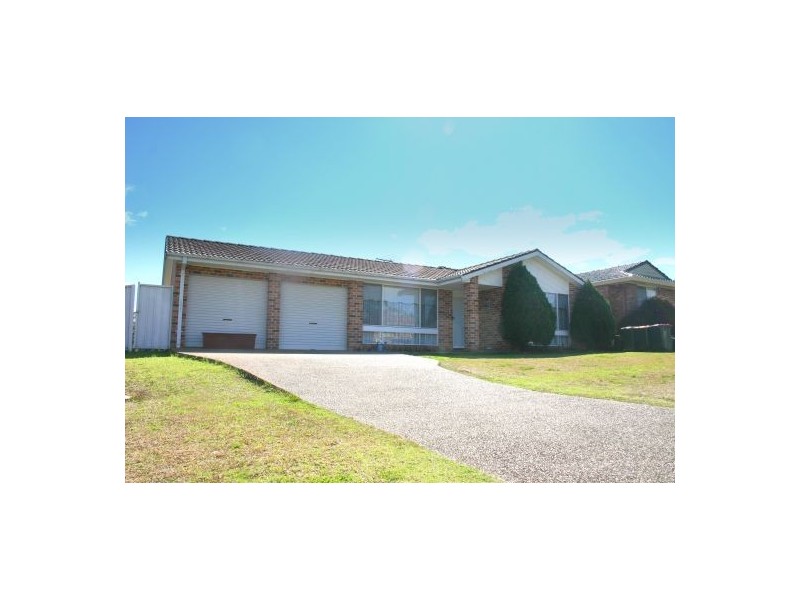 10 Peppercorn Ave, Narellan NSW 2567