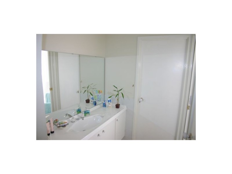 10 Peppercorn Ave, Narellan NSW 2567