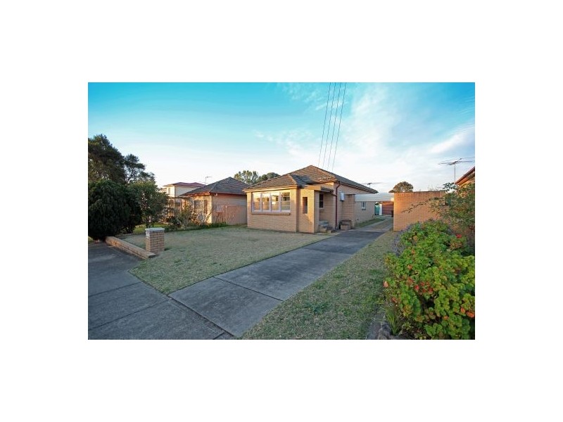 17 Doncaster Ave, Narellan NSW 2567