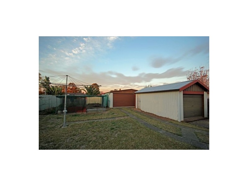 17 Doncaster Ave, Narellan NSW 2567