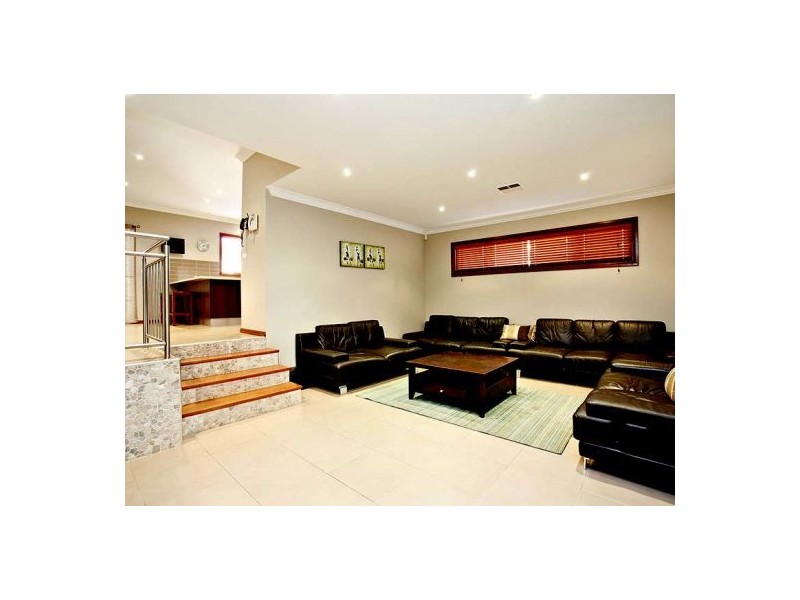 18 Harrison Ave, Harrington Park NSW 2567