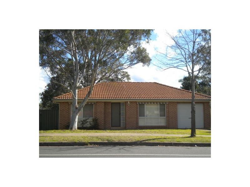 284  Welling Drive, Mount Annan NSW 2567