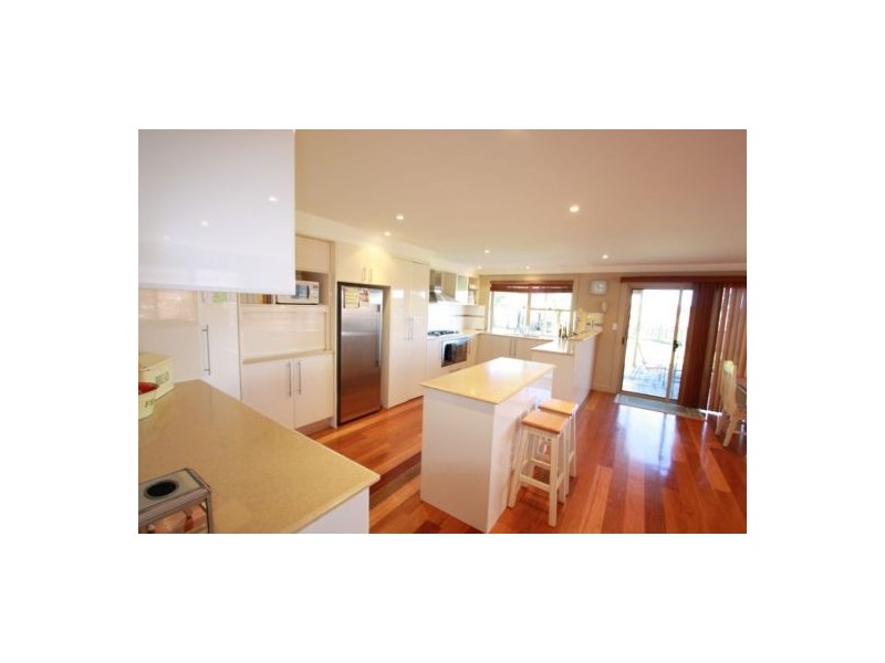 16 Hardwicke Street, The Oaks NSW 2570