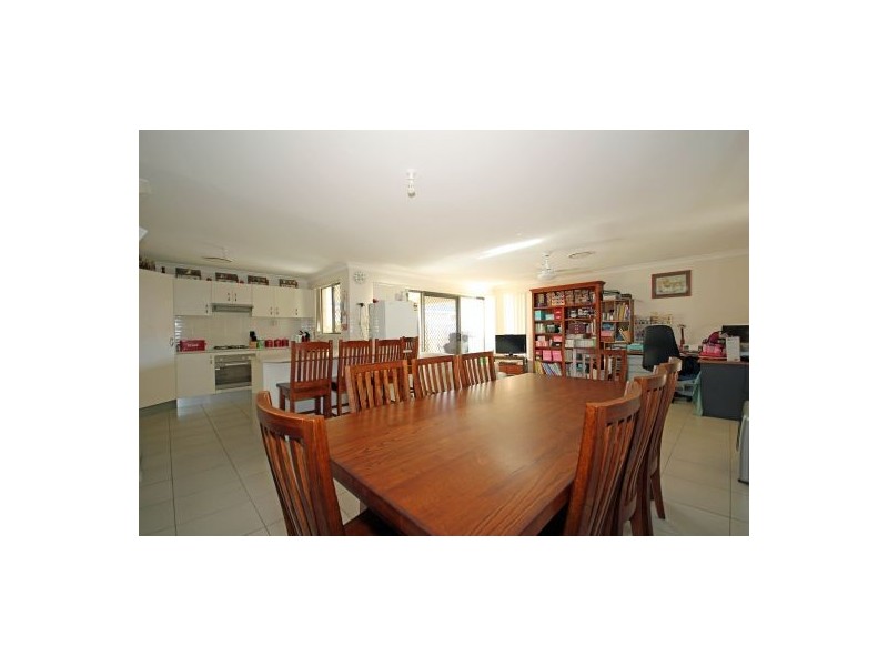 11 Ingham St, Spring Farm NSW 2570