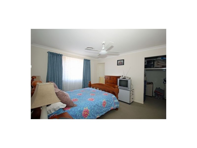 11 Ingham St, Spring Farm NSW 2570
