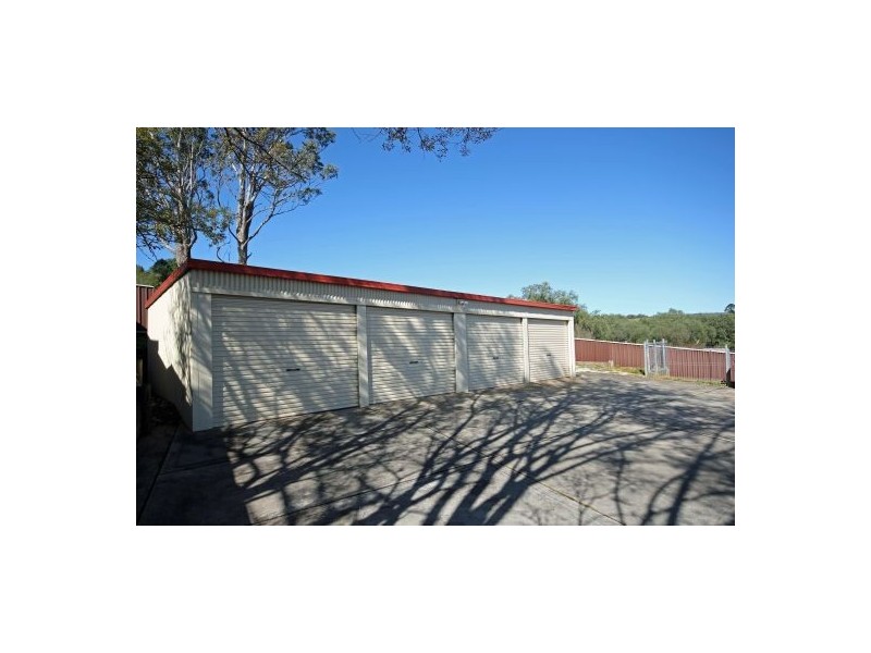 11 Peppercorn Ave, Mount Hunter NSW 2570