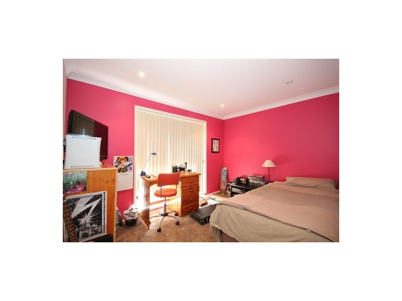 11 Peppercorn Ave, Mount Hunter NSW 2570