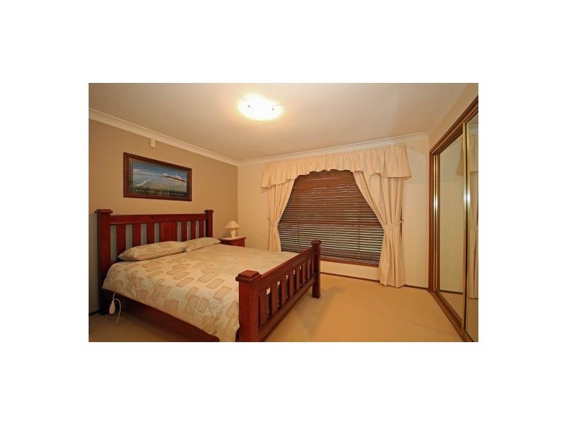 222 Welling Drive, Mount Annan NSW 2567