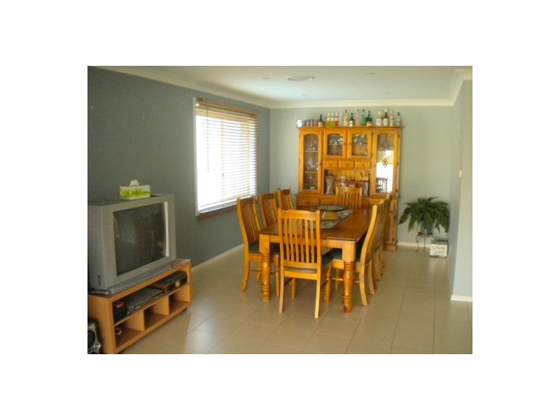 34 Throsby Dr, Narellan NSW 2567
